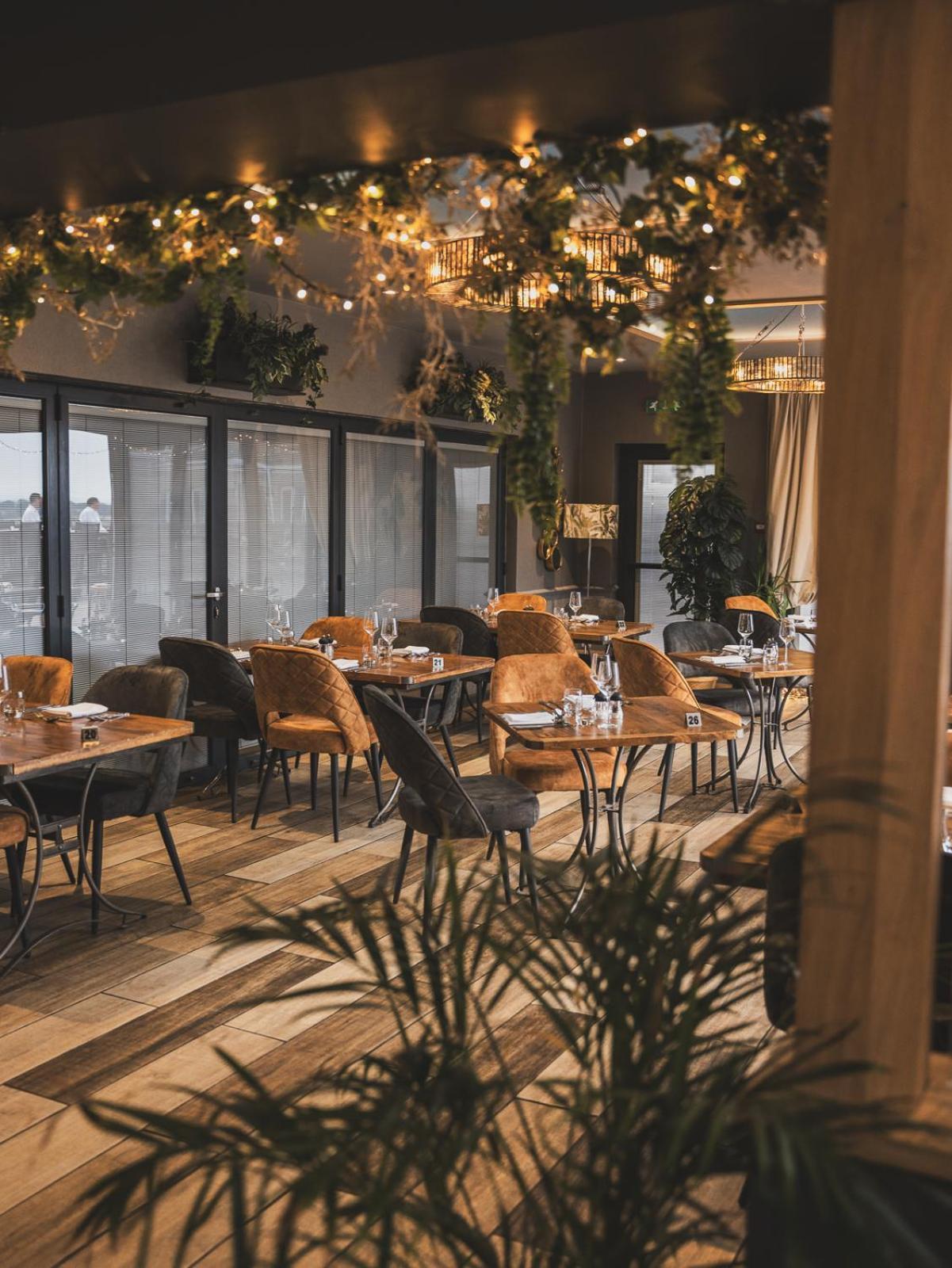 Hotel Crossways Wells Zewnętrze zdjęcie Restaurant interior